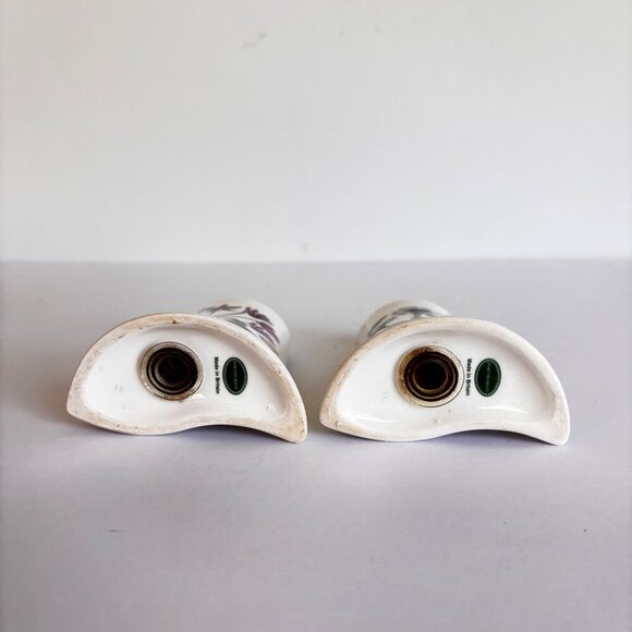 Portmeirion Botanic Garden Bell Salt & Pepper Shakers Daisy Cyclamen Pair - Picture 9 of 10